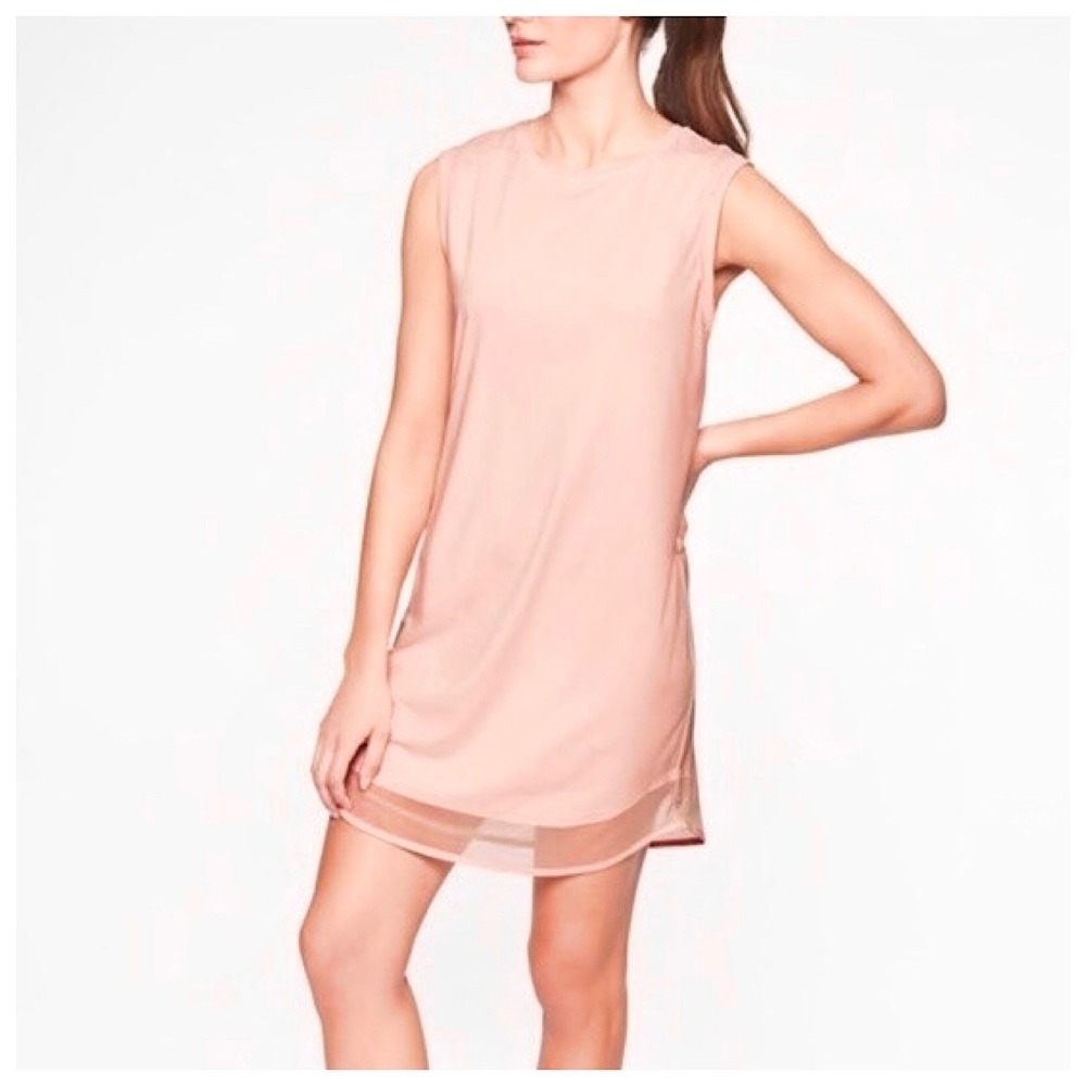 Athleta Sunlover UPF Dress Womens Sz MT Pink‎ Sleeveless Mesh Hem